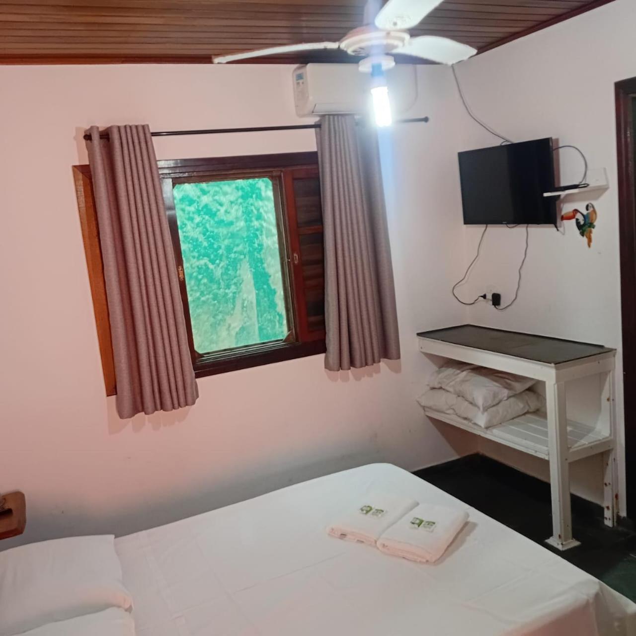 Pousada Gaivotas Do Guarau Peruibe Room photo