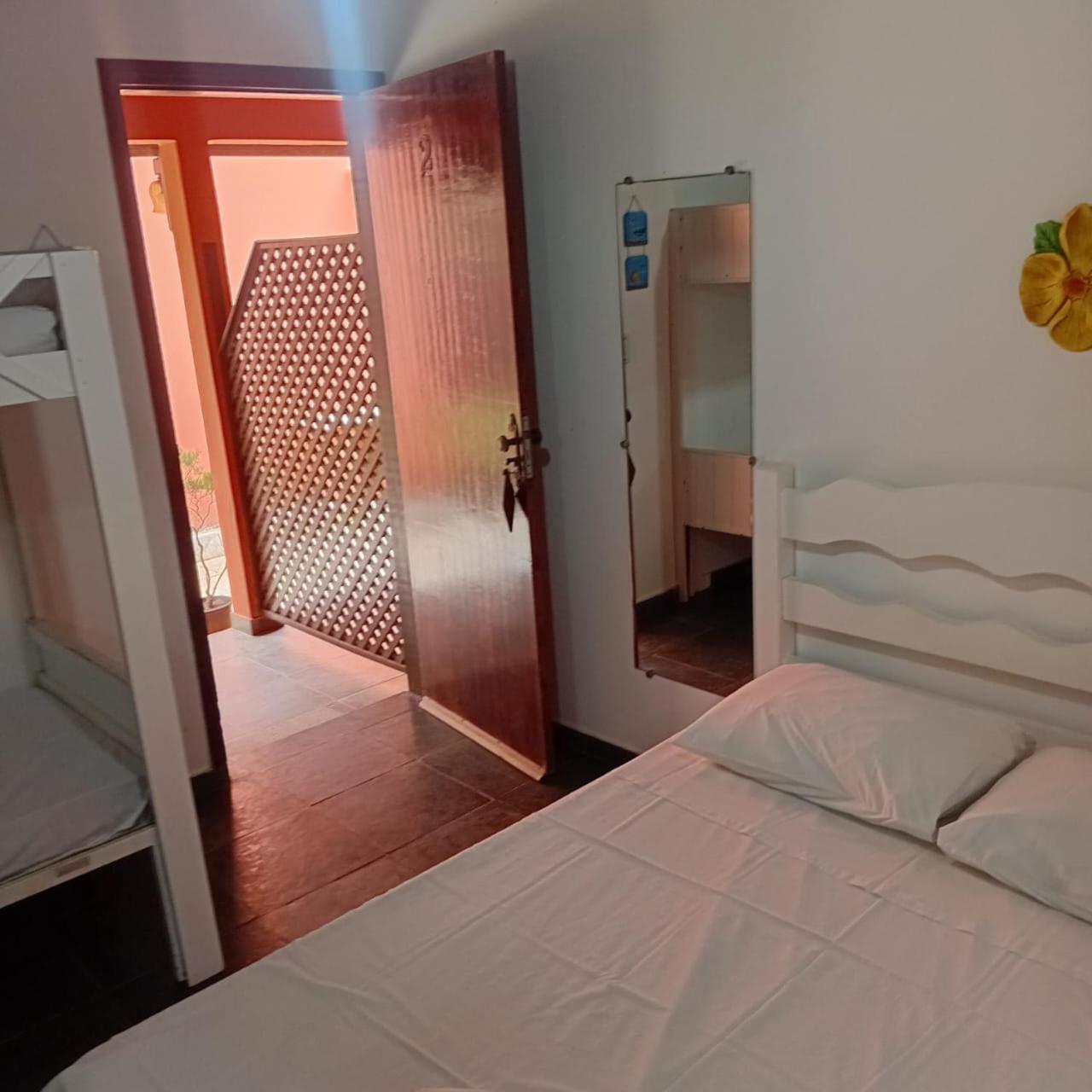 Pousada Gaivotas Do Guarau Peruibe Room photo